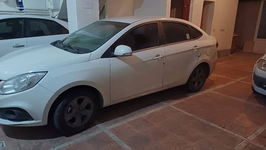 جک j4 مدل 1401 - Image 1