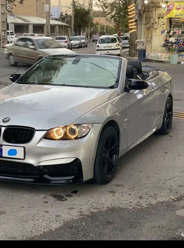 بی ام وی ۳۲۵i - Image 1