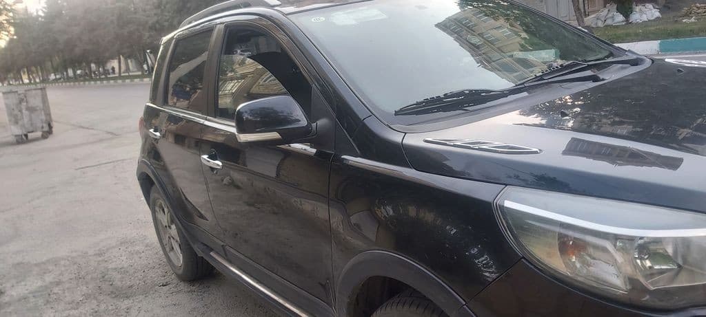 هاوال m4 مدل ۲۰۱۳ - Image 1