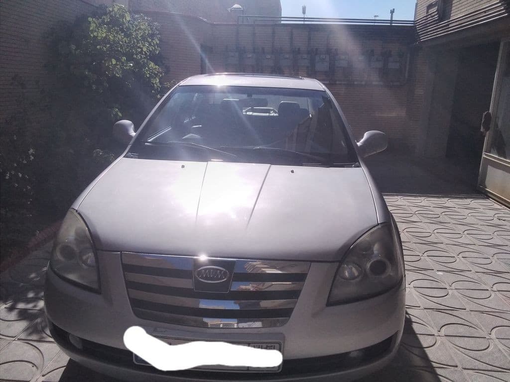 ام وی ام ۵۳۰ - Image 1