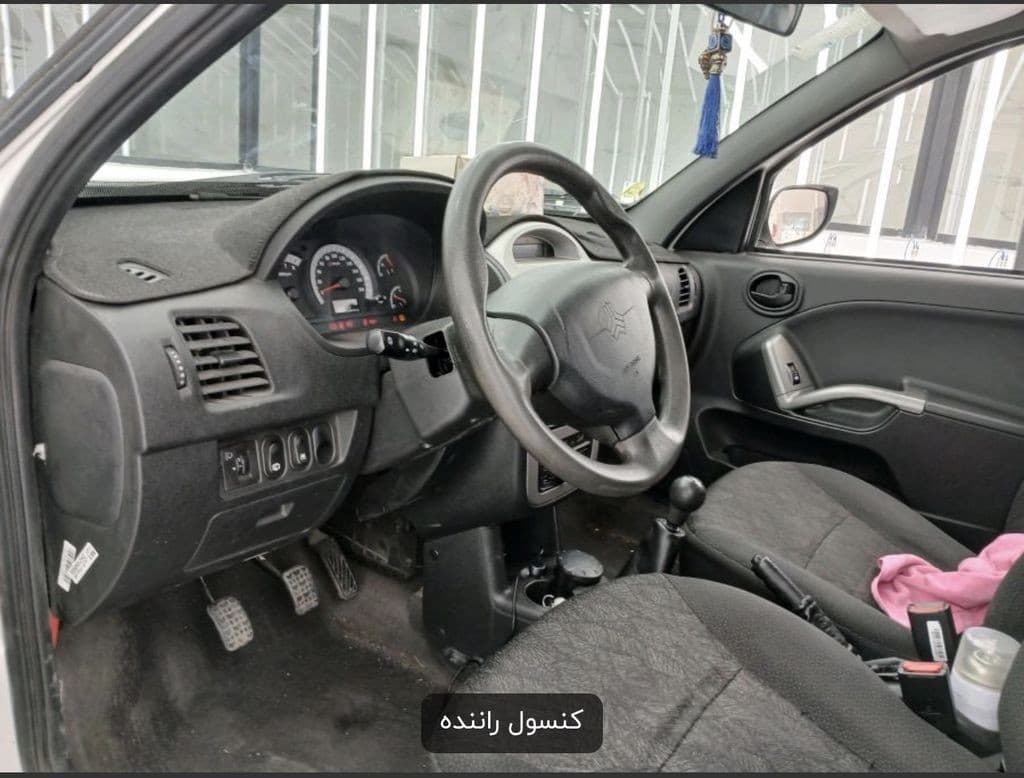 کوییک ۱۴۰۲ سفید - Image 1