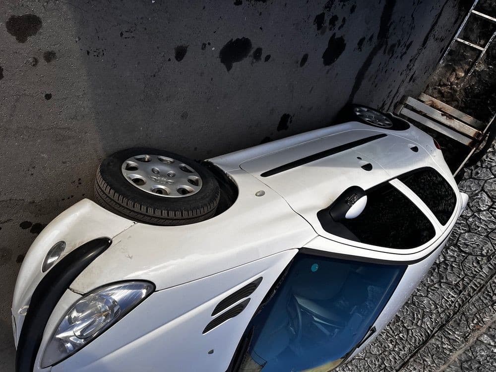 پژو206تیپ5 - Image 1