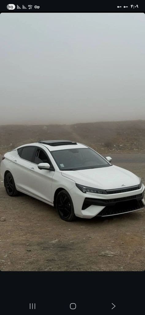کی ام سی j7 مدل 1404 - Image 1