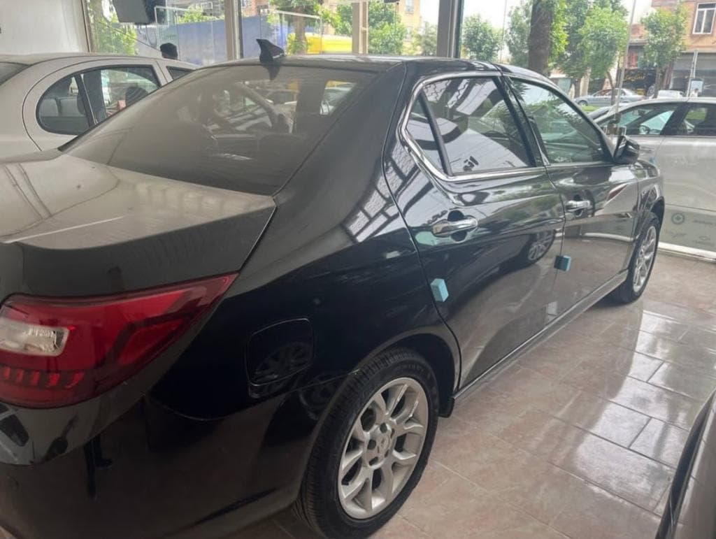 دنا پلاس توربو اتوماتیک ۱۴۰۲ بدون رنگ - Image 1