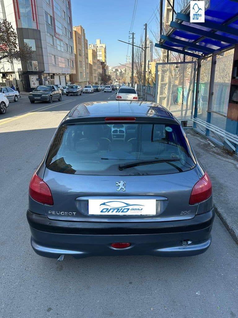 206تیپ 2مدل 88 - Image 1