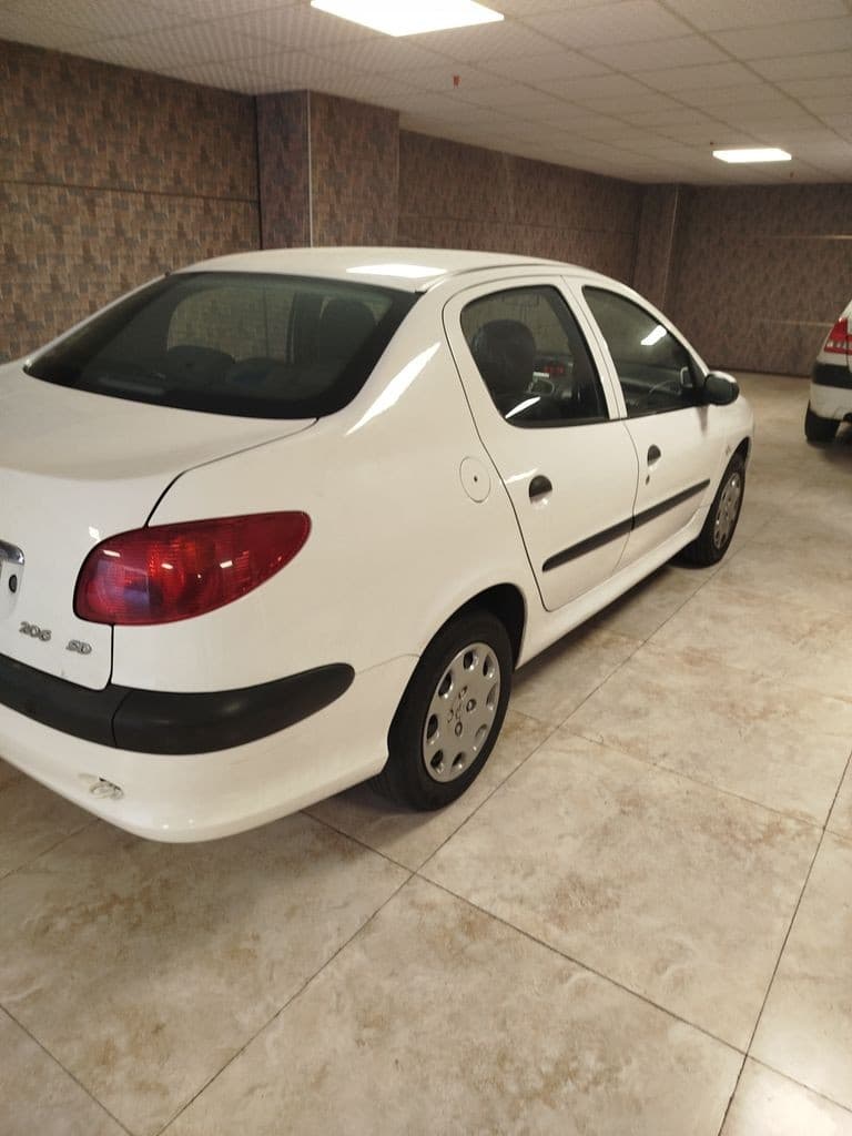 فروش خودرو - Image 1